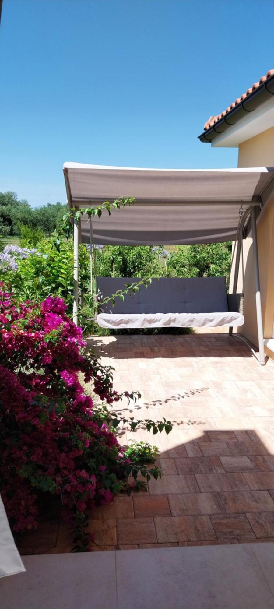 Vila Dubravka - Schoen Und Komfortabel Inmitten Von Olivenbaeumen Und Weinbergen Mit Whirlpool Valtura المظهر الخارجي الصورة